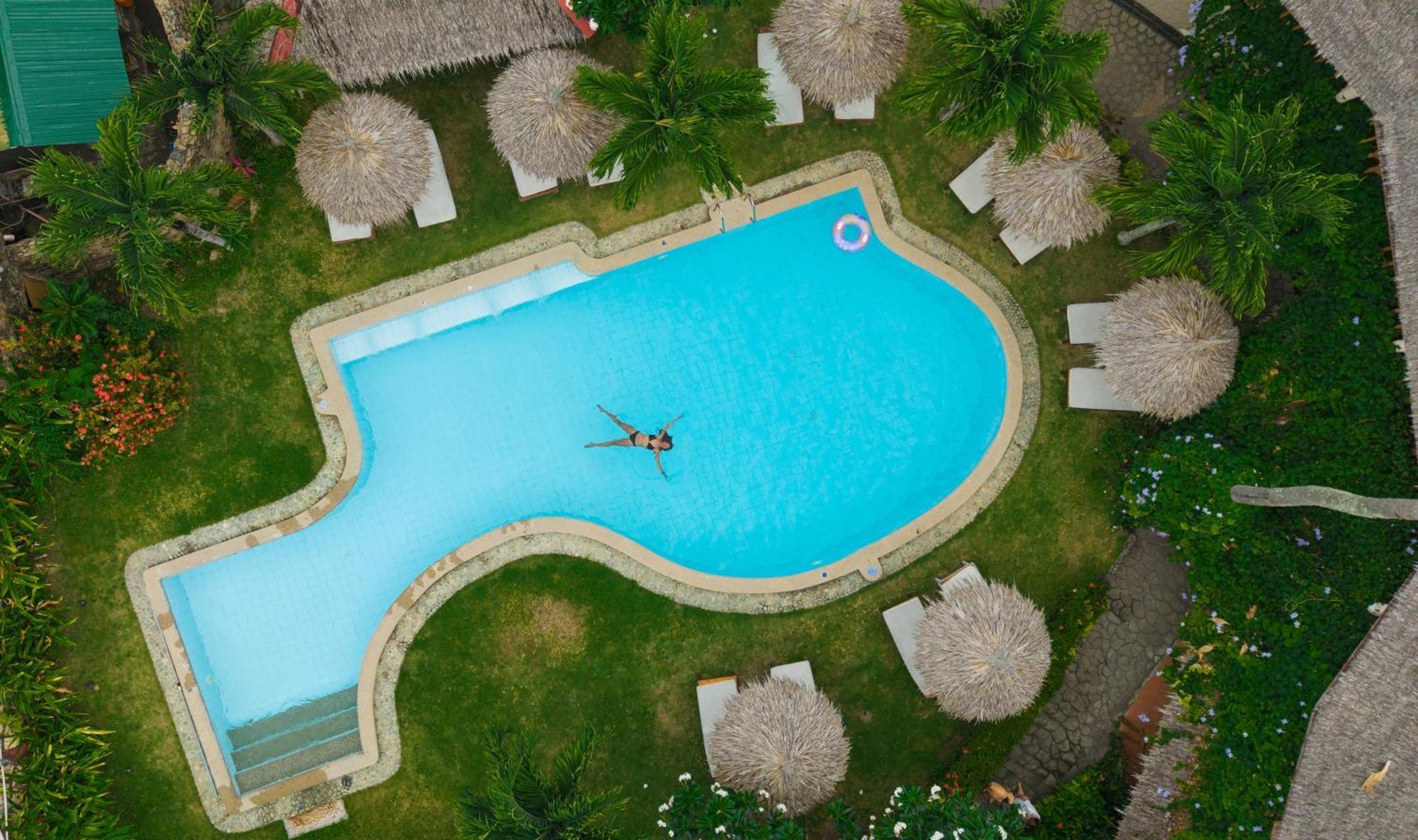 Garden Of Eden Dive Resort Puerto Galera Εξωτερικό φωτογραφία