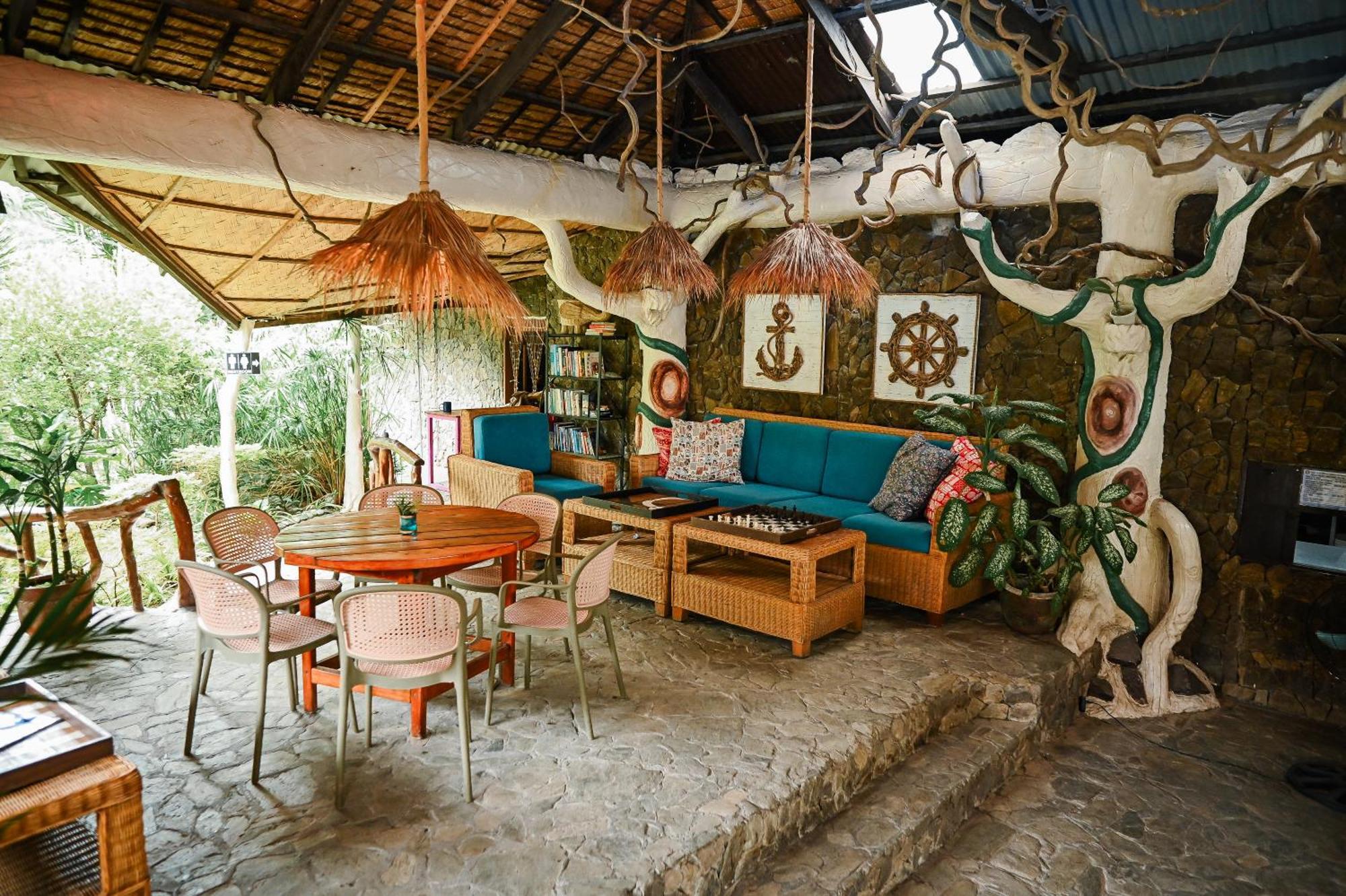Garden Of Eden Dive Resort Puerto Galera Εξωτερικό φωτογραφία