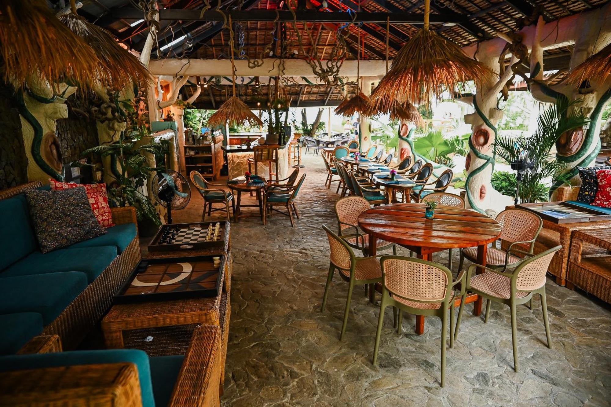 Garden Of Eden Dive Resort Puerto Galera Εξωτερικό φωτογραφία