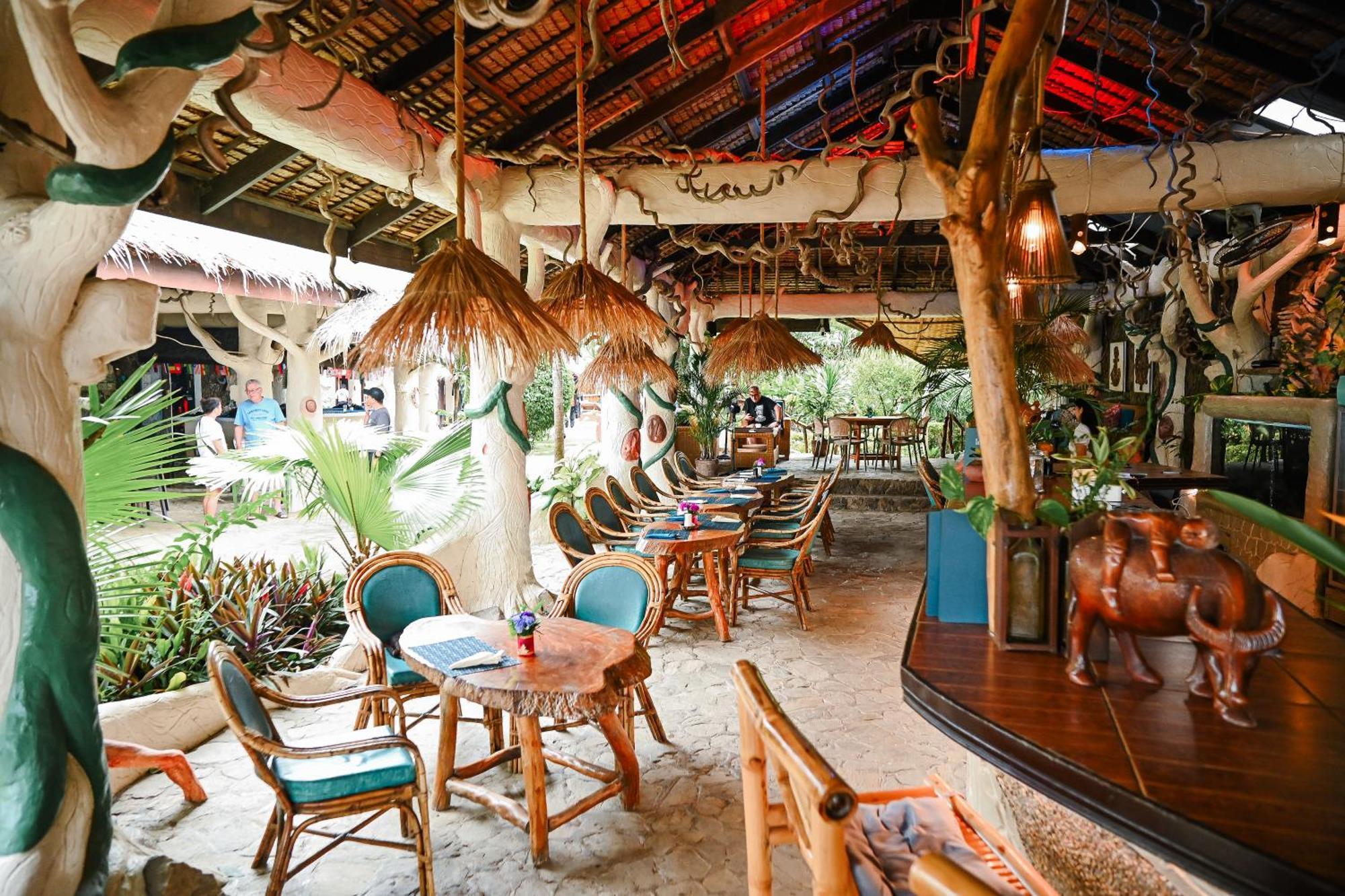Garden Of Eden Dive Resort Puerto Galera Εξωτερικό φωτογραφία